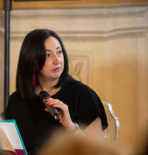 Anna Soricaro, perito e critico d'arte di PitturiAmo